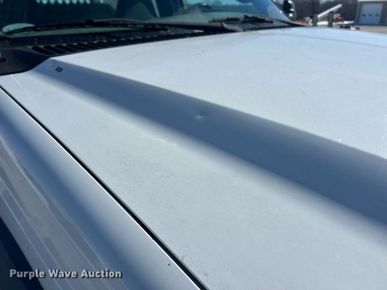 image for item EK2681 2005 Ford F450 Super Duty XL  dump truck