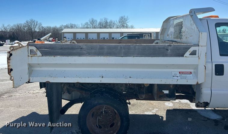 image for item EK2681 2005 Ford F450 Super Duty XL  dump truck