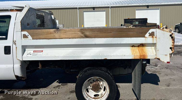 image for item EK2681 2005 Ford F450 Super Duty XL  dump truck