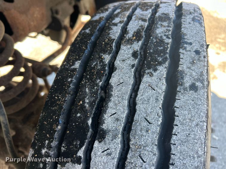 image for item EK2681 2005 Ford F450 Super Duty XL  dump truck