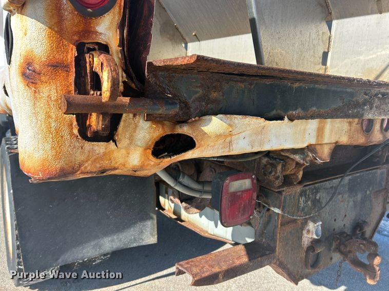 image for item EK2682 2008 Ford F450 Super Duty XL dump truck