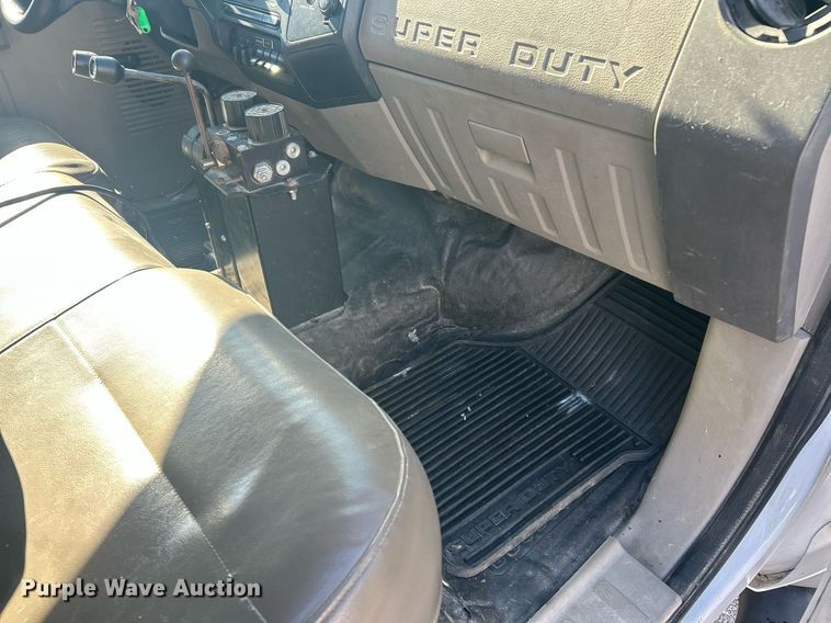 image for item EK2682 2008 Ford F450 Super Duty XL dump truck