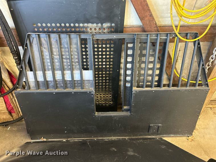 image for item EK2683 American Aluminum K9 unit kennel