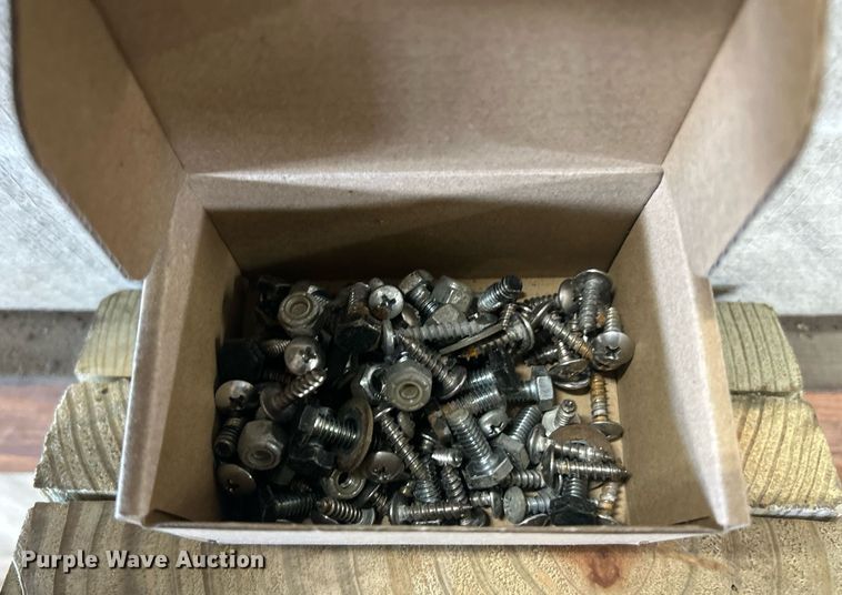 image for item EK2683 American Aluminum K9 unit kennel