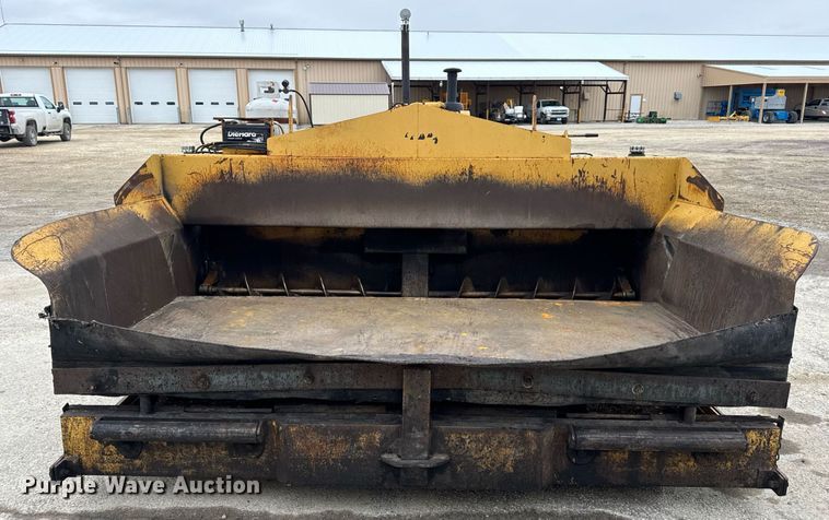 image for item EN5109 1990 LeeBoy L900ST paver