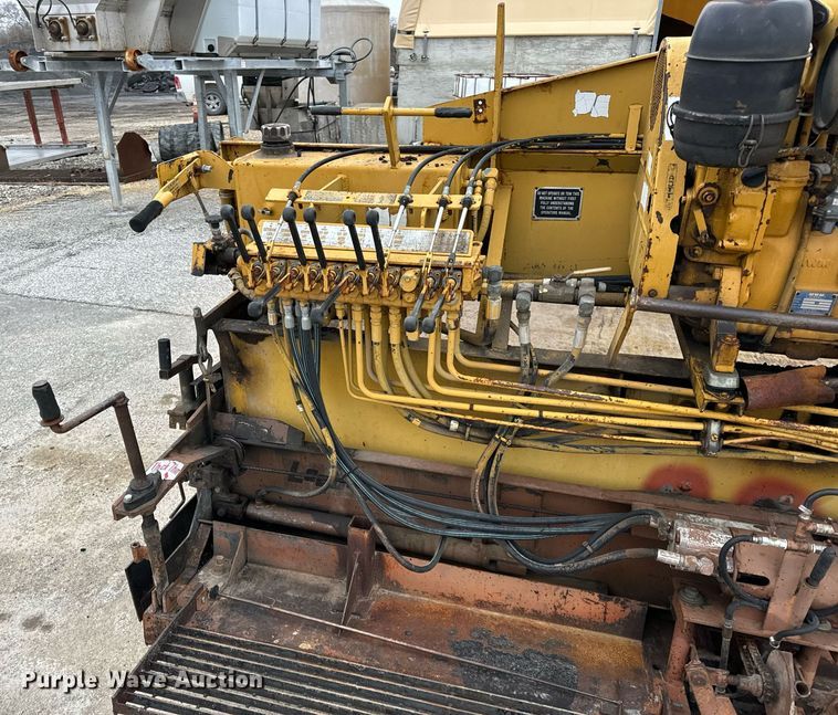 image for item EN5109 1990 LeeBoy L900ST paver