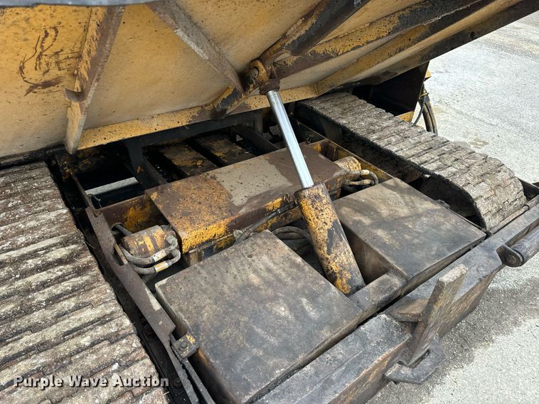 image for item EN5109 1990 LeeBoy L900ST paver