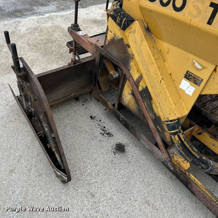 image for item EN5109 1990 LeeBoy L900ST paver