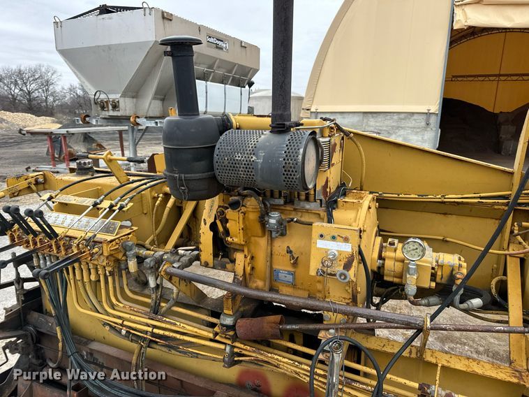 image for item EN5109 1990 LeeBoy L900ST paver