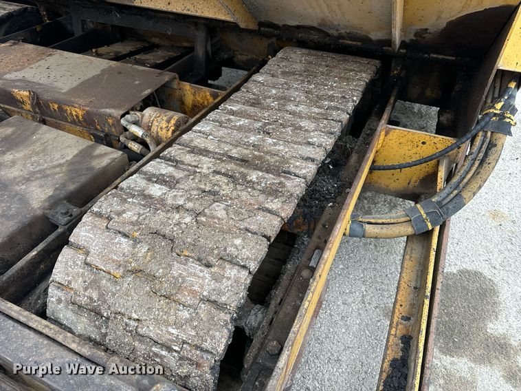 image for item EN5109 1990 LeeBoy L900ST paver