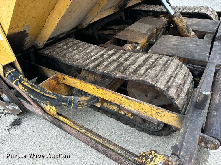 image for item EN5109 1990 LeeBoy L900ST paver