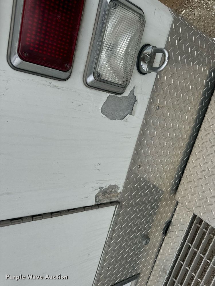 image for item EN5133 2008 GMC C4500 ambulance
