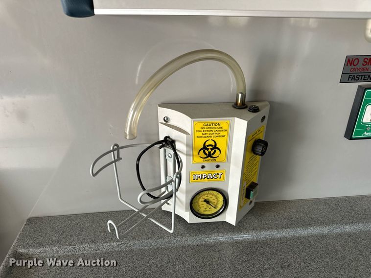 image for item EN5133 2008 GMC C4500 ambulance