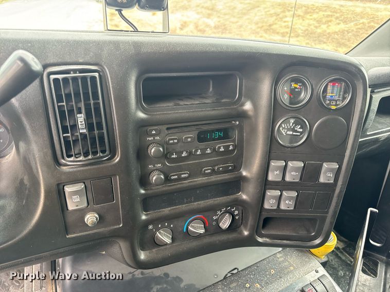 image for item EN5133 2008 GMC C4500 ambulance