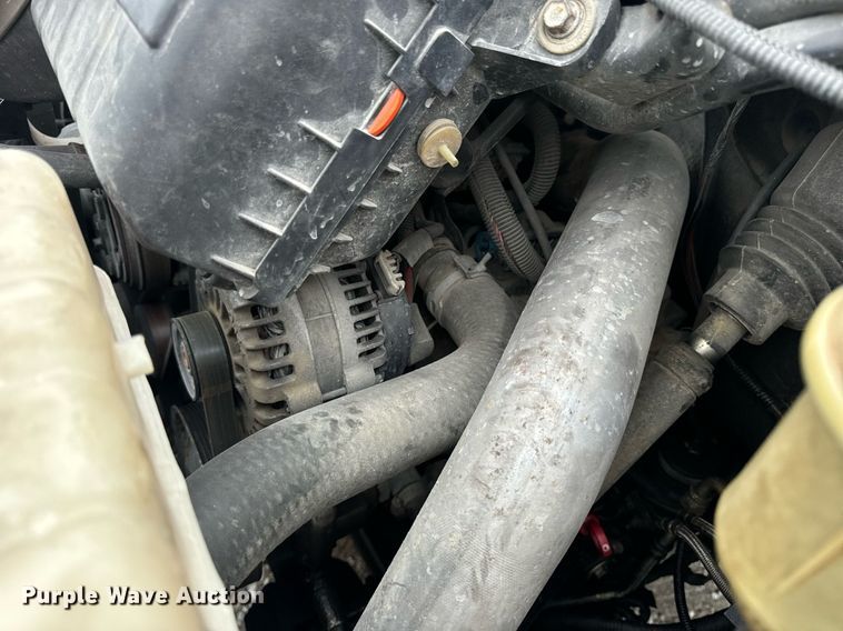 image for item EN5133 2008 GMC C4500 ambulance