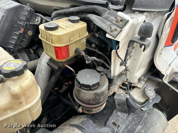 image for item EN5133 2008 GMC C4500 ambulance