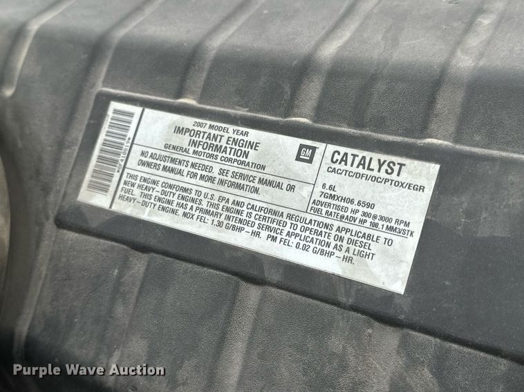 image for item EN5133 2008 GMC C4500 ambulance