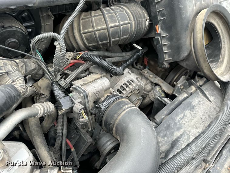 image for item EN5133 2008 GMC C4500 ambulance