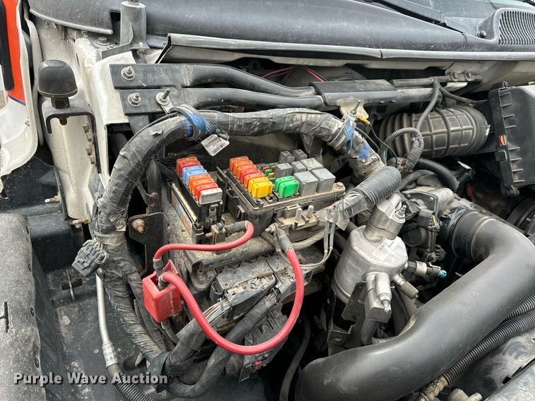 image for item EN5133 2008 GMC C4500 ambulance