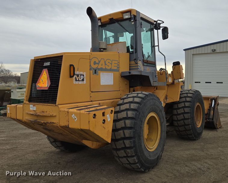 image for item EO0591 2000 Case 621C wheel loader