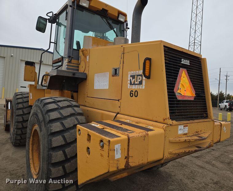 image for item EO0591 2000 Case 621C wheel loader
