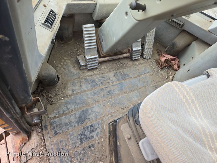 image for item EO0591 2000 Case 621C wheel loader