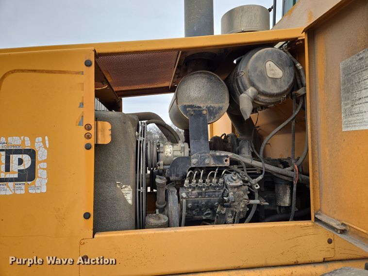 image for item EO0591 2000 Case 621C wheel loader