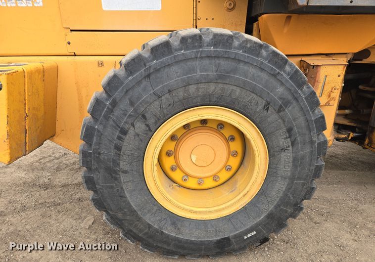 image for item EO0591 2000 Case 621C wheel loader