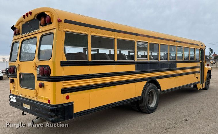 image for item EQ1001 1993 Ford B700 school bus