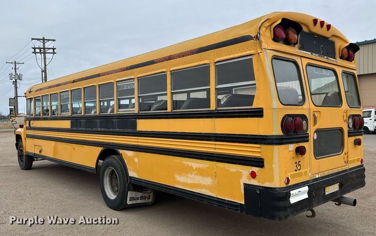 image for item EQ1001 1993 Ford B700 school bus