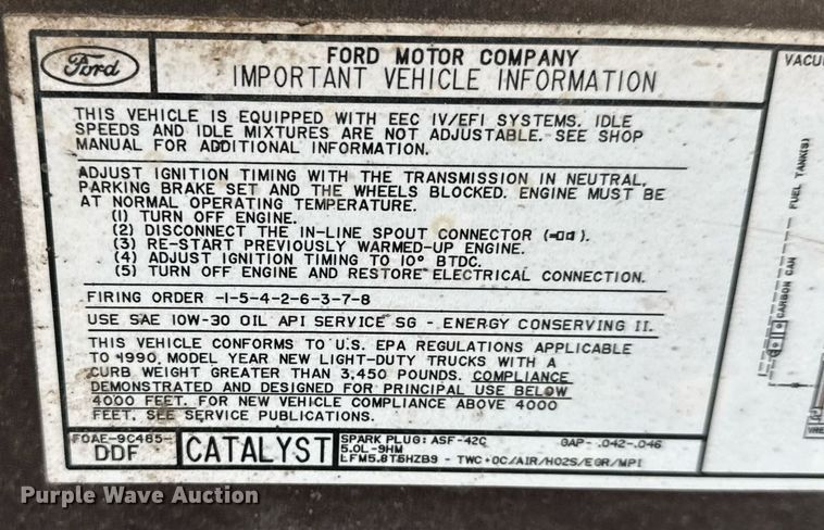 image for item EQ1003 1990 Ford F150 pickup truck