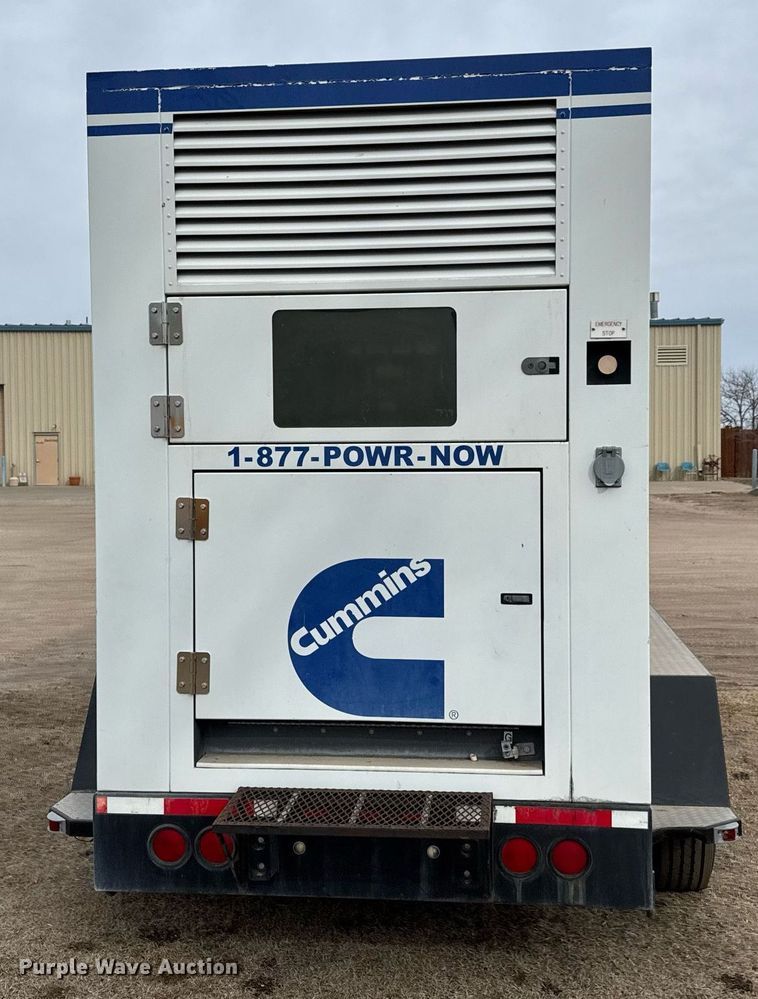 image for item EQ1006 1999 Onan 250DQAB-359 generator