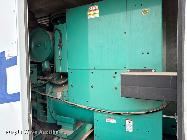 image for item EQ1006 1999 Onan 250DQAB-359 generator