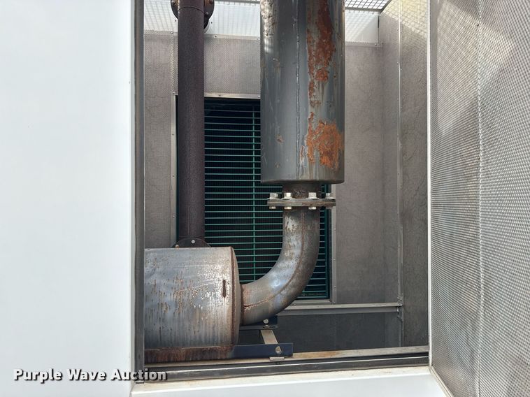 image for item EQ1006 1999 Onan 250DQAB-359 generator