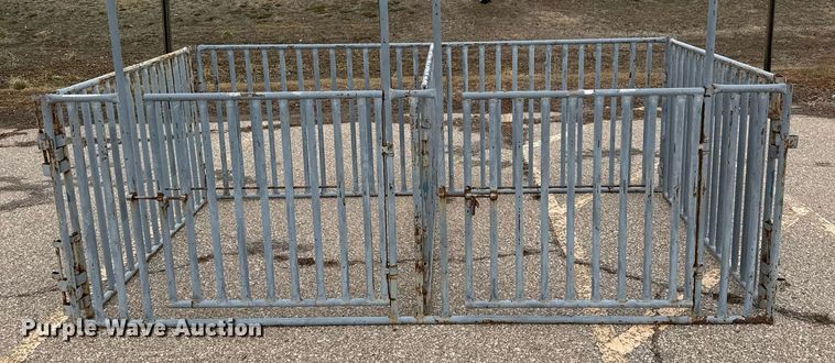 image for item EQ1008 (20) livestock pens