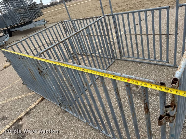 image for item EQ1008 (20) livestock pens
