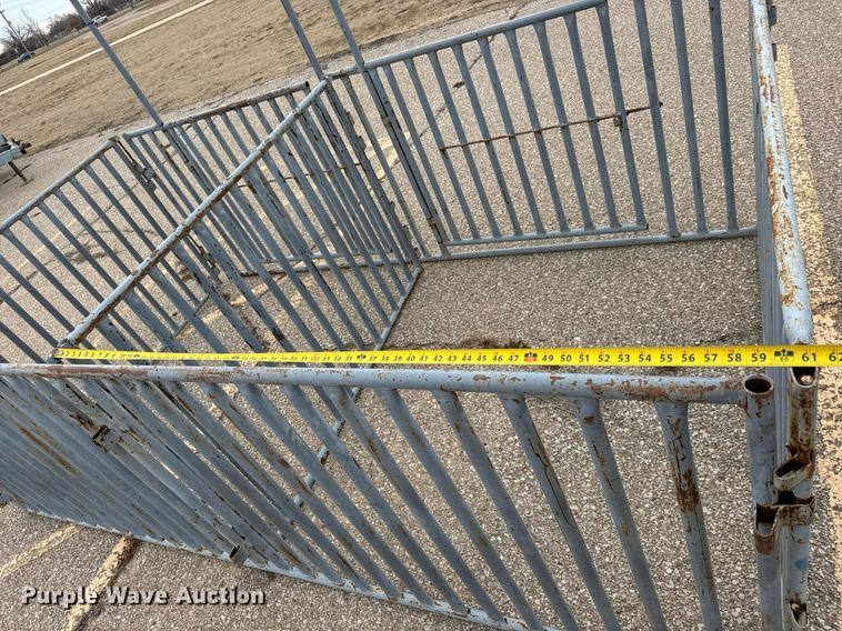 image for item EQ1008 (20) livestock pens