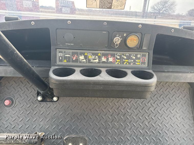 image for item EQ1013 2016 E-Z-Go Terrain 1000 G golf cart