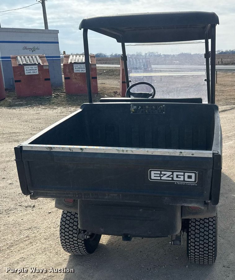 image for item EQ1014 2016 E-Z-Go Terrain 1000 G utility vehicle