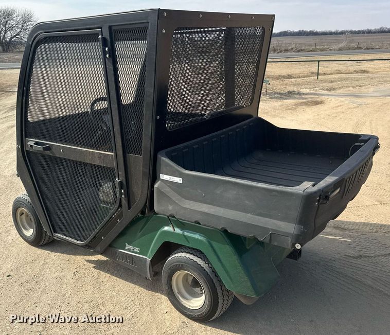 image for item EQ1015 2017 Yamaha Adventurer One golf cart