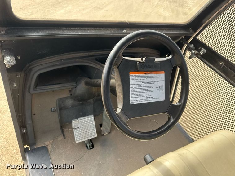 image for item EQ1015 2017 Yamaha Adventurer One golf cart