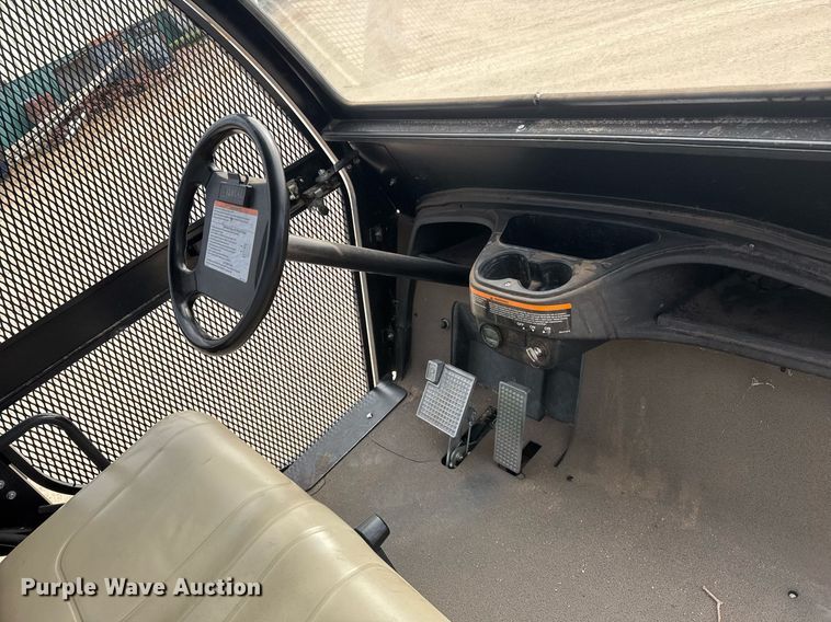 image for item EQ1015 2017 Yamaha Adventurer One golf cart