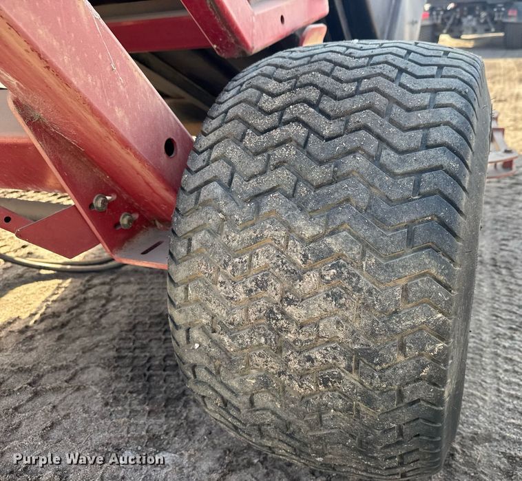 image for item EQ1016 2006 Toro Pro Sweep 5200 sweeper