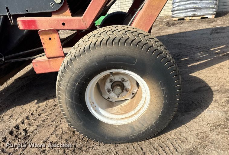 image for item EQ1016 2006 Toro Pro Sweep 5200 sweeper