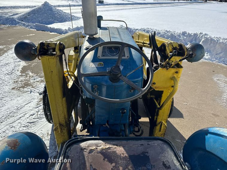 image for item EQ1068 Ford 3000 tractor