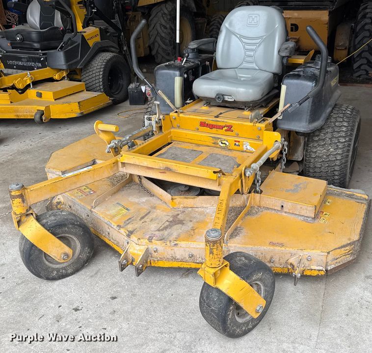 image for item EQ1136 2007 Hustler Super Z ZTR lawn mower