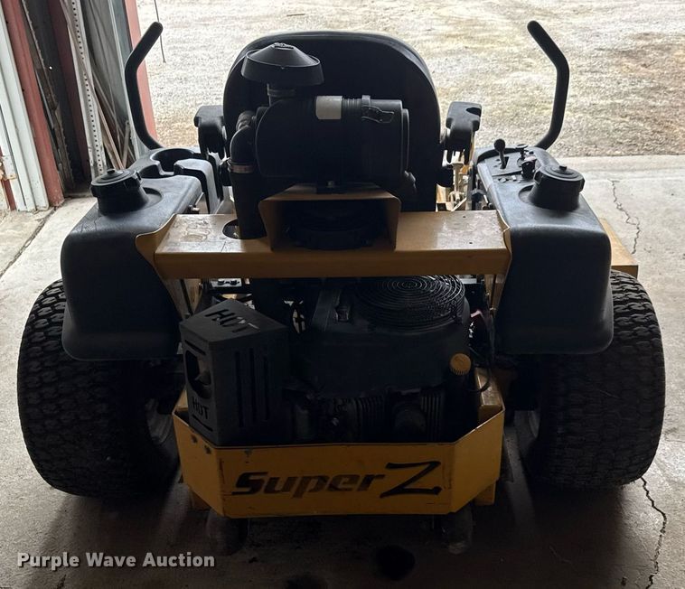 image for item EQ1136 2007 Hustler Super Z ZTR lawn mower