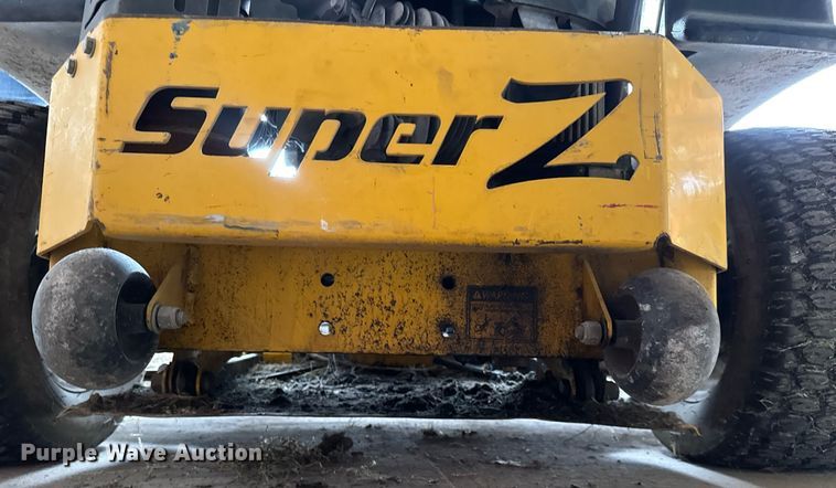 image for item EQ1136 2007 Hustler Super Z ZTR lawn mower
