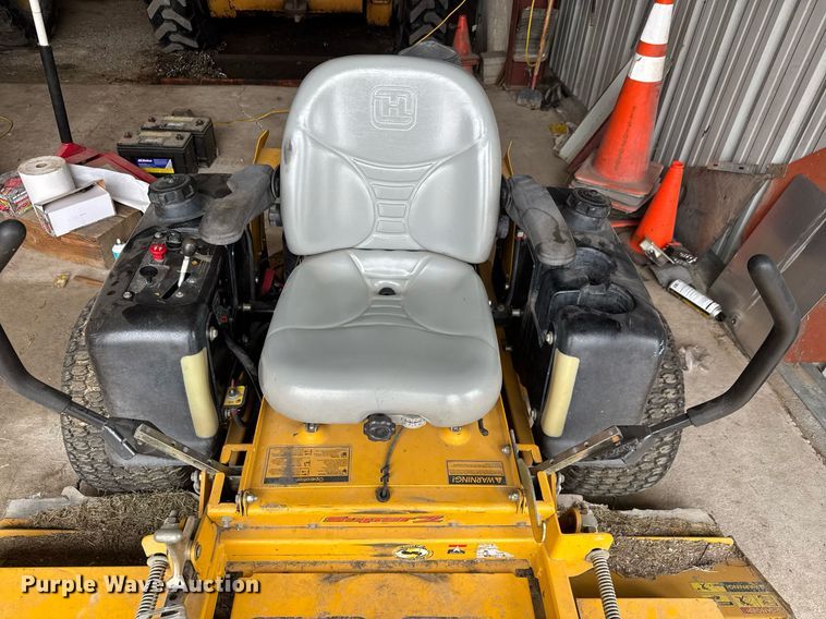 image for item EQ1136 2007 Hustler Super Z ZTR lawn mower