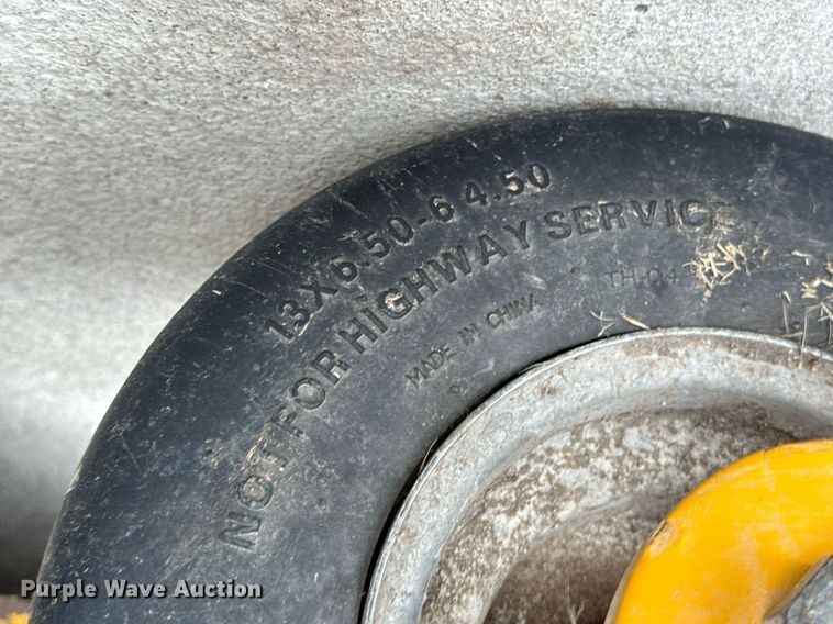 image for item EQ1136 2007 Hustler Super Z ZTR lawn mower